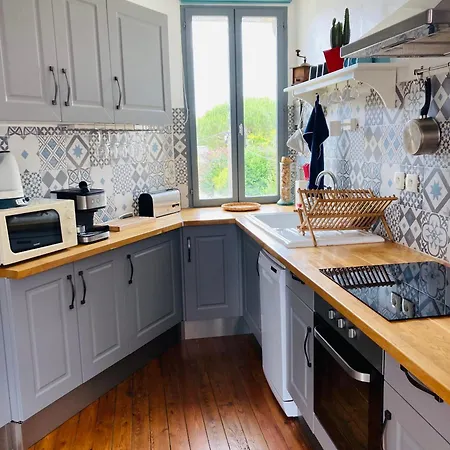 F3 Duplex 60 M2 A 150m Saint-Aubin-Sur-Mer (Calvados)